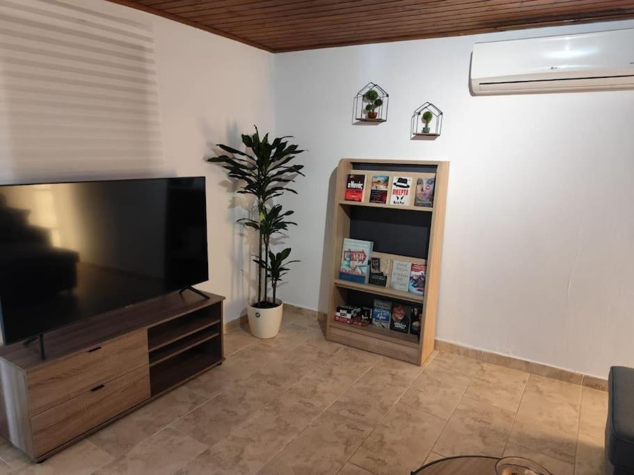 Lemon Tree House Poros Villa Poros Town ภายนอก รูปภาพ